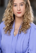 Jackie Devaldivielso Photo