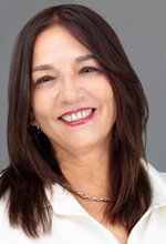 Sandra Metrakos Photo